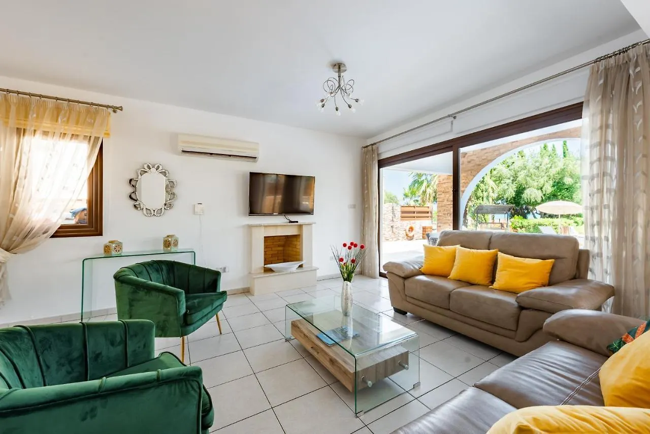 איה נאפה Sea Front Oceanus H3 By Ezoria Villas 0*, איה נאפה קפריסין