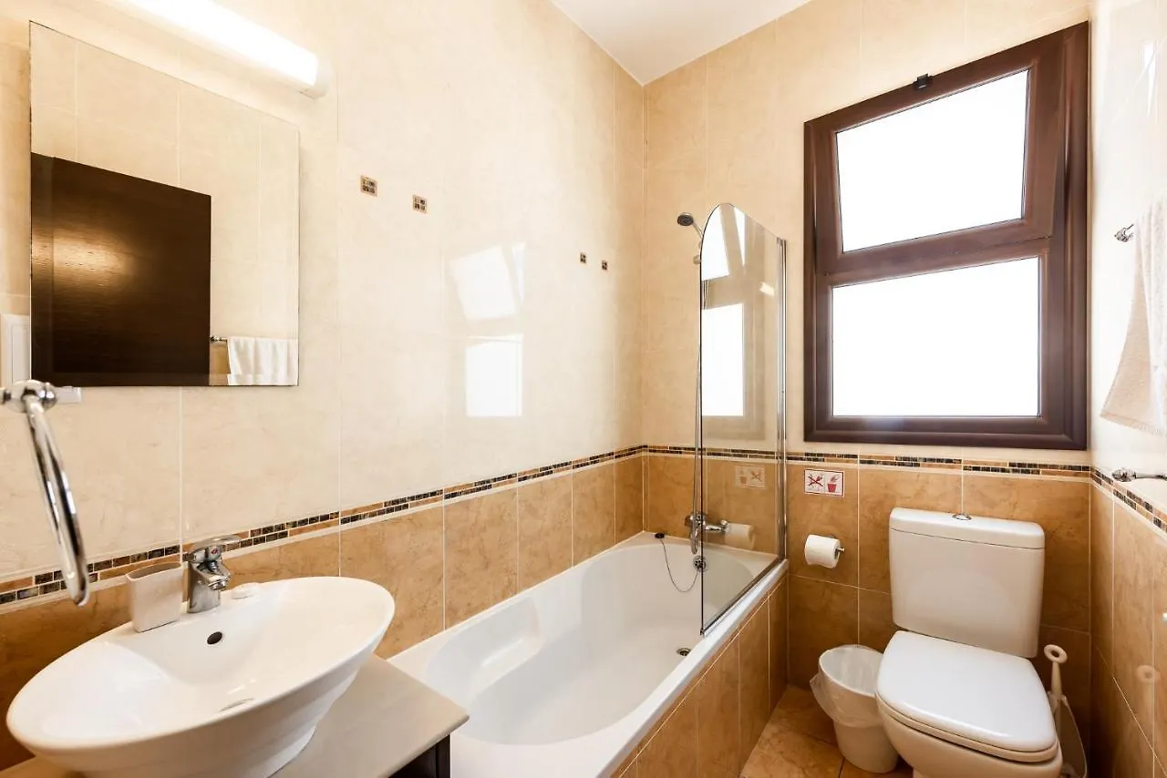 איה נאפה Sea Front Oceanus H3 By Ezoria Villas קפריסין