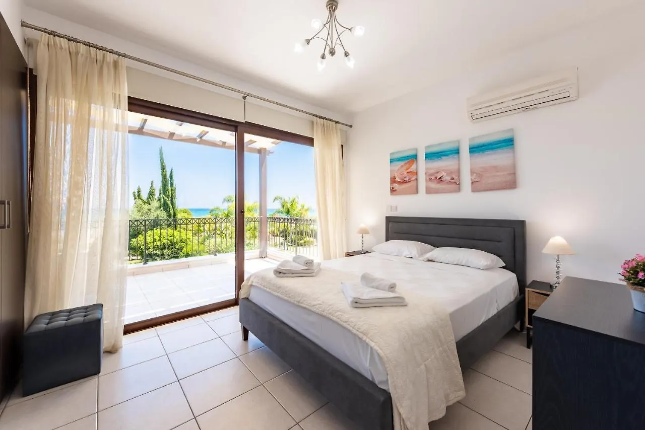 איה נאפה Sea Front Oceanus H3 By Ezoria Villas איה נאפה